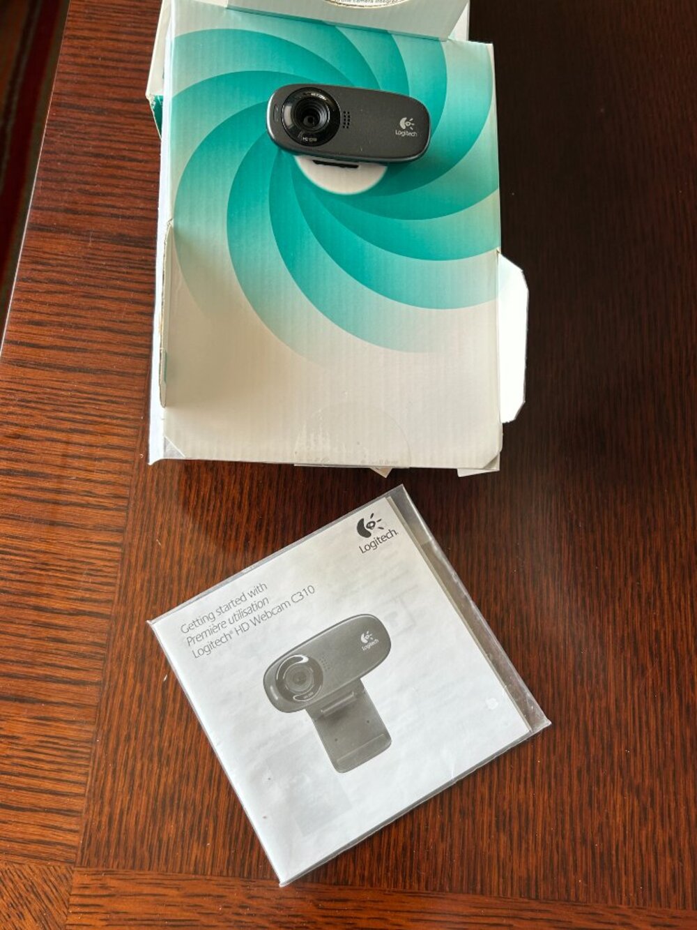 Logitech C310 HD  Webcam with Built In Mic - Picture 5 of 9